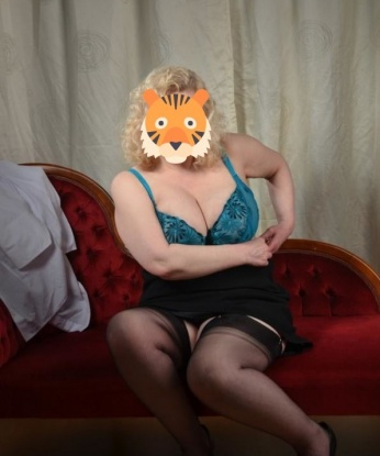 Тамарочка, 40